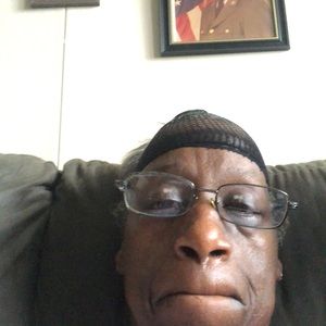 Meet your Posher, Marcia